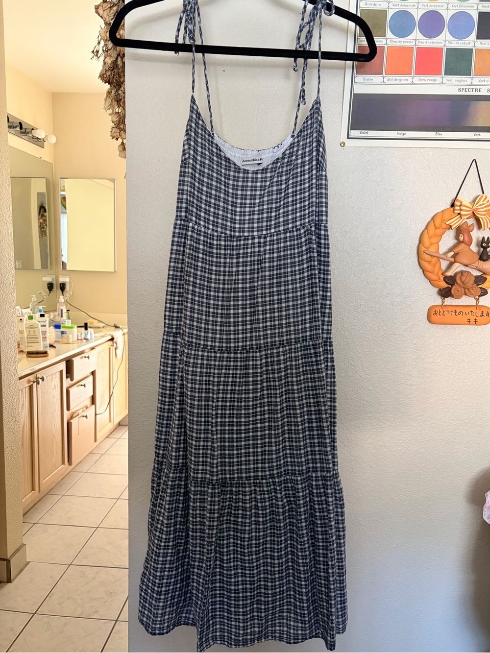 Abercrombie and Finch Blue Gingham Tie-Shoulder Maxi Tent Dress
